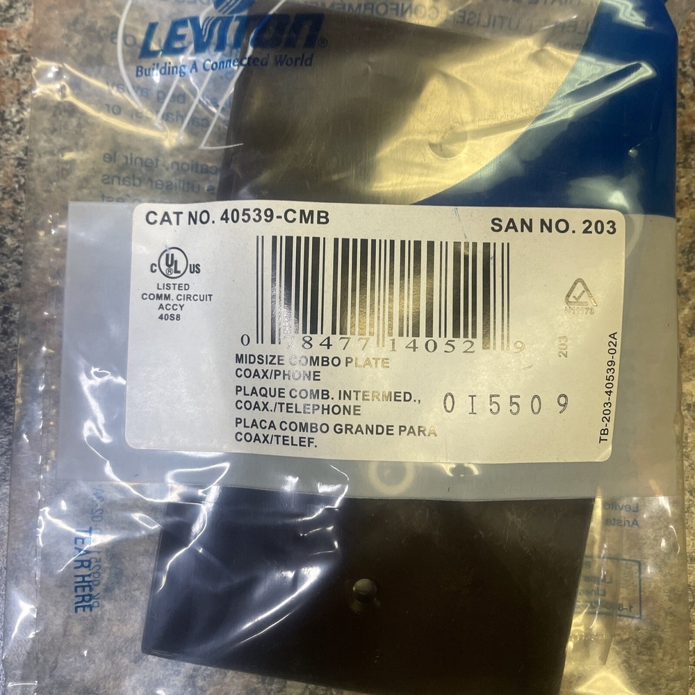 Leviton 40539-CMB Single Gang Wallplate Accessory