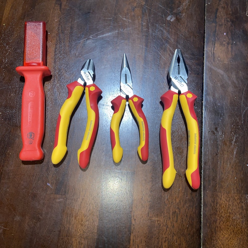 Wiha 31592 24 Piece Insulated Tool Set