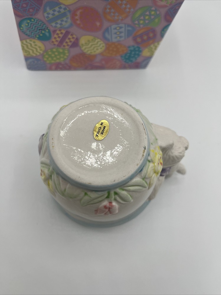 Ceramic Bunny Holder Free Ship