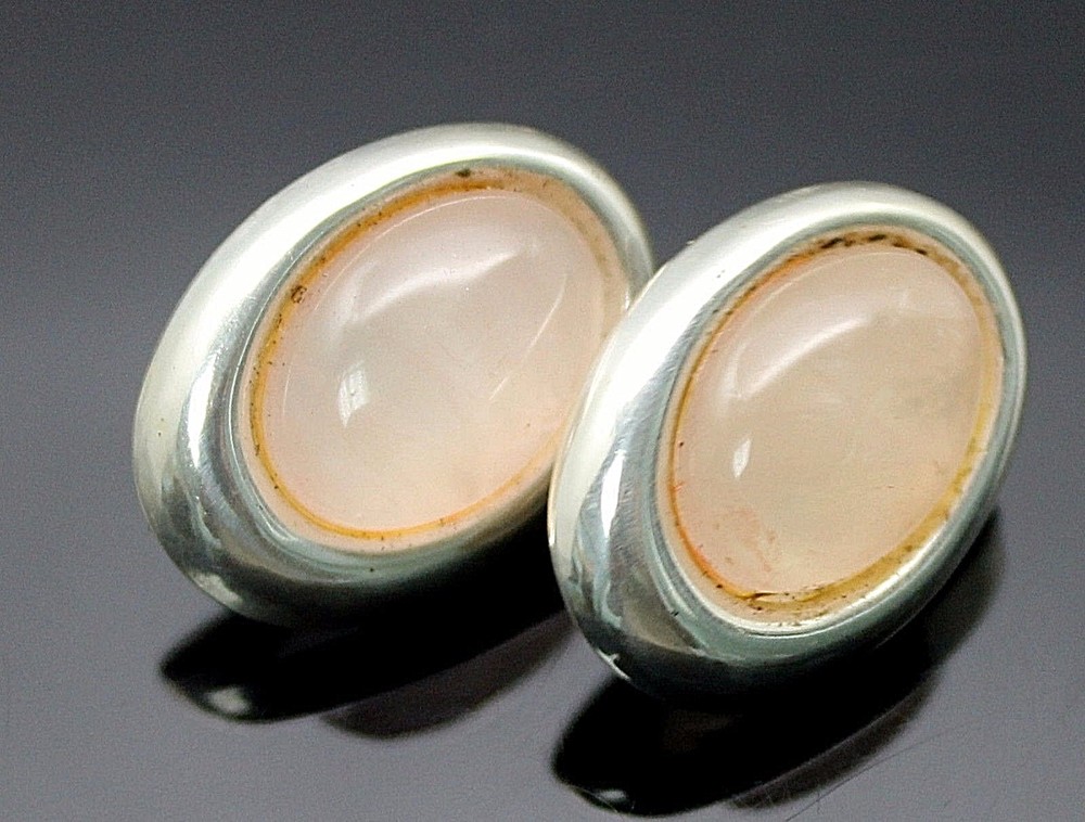 DELICATE VINTAGE GENUINE ROSE QUARTZ SOLID STERLING SILVER POST EARRINGS