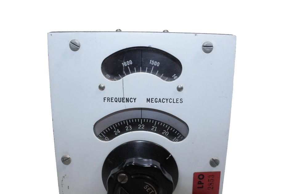 Polytechnic Research & Development Precision Frequency Meter 578A EL4017