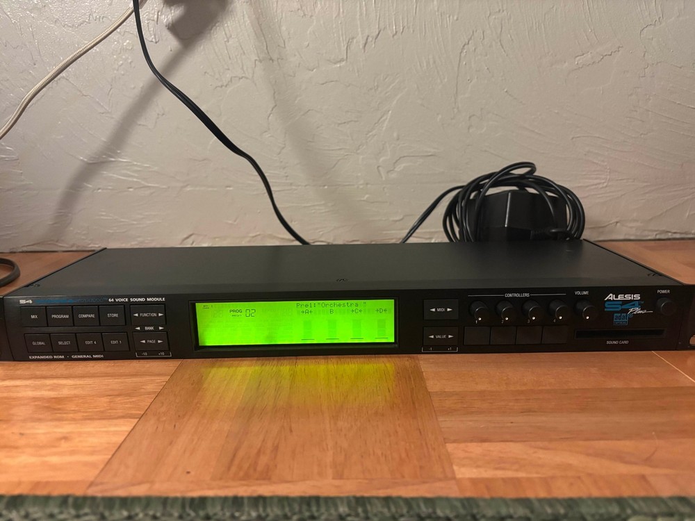 Alesis S4 Quadrasynth Plus 90's - Black