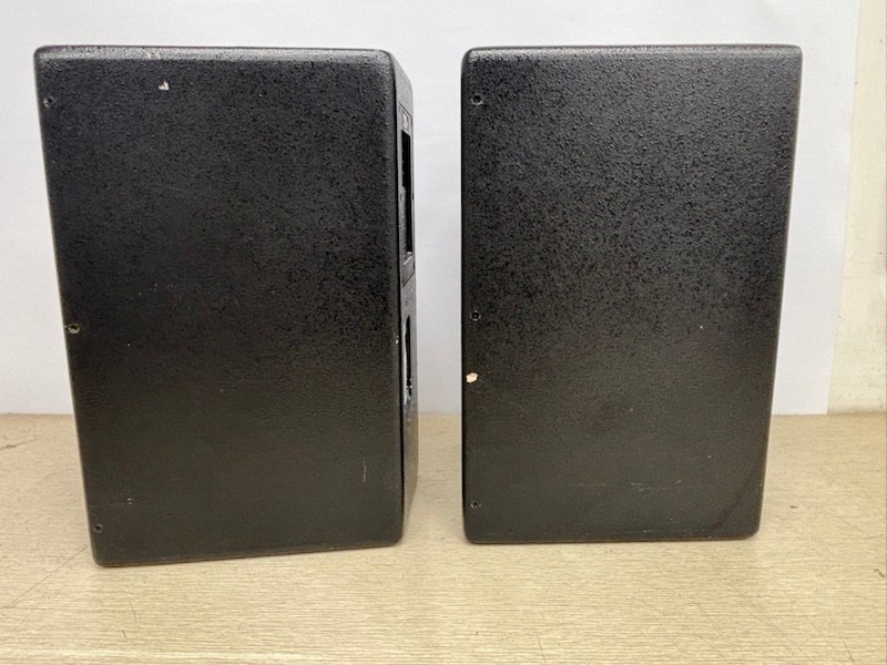 Community Veris 6 Speaker Pair