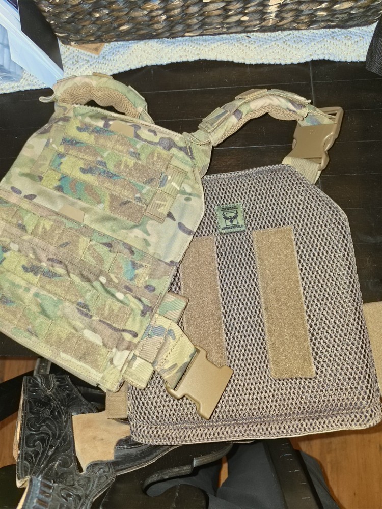 Multi-Cam Plate Carrier W/ Plates