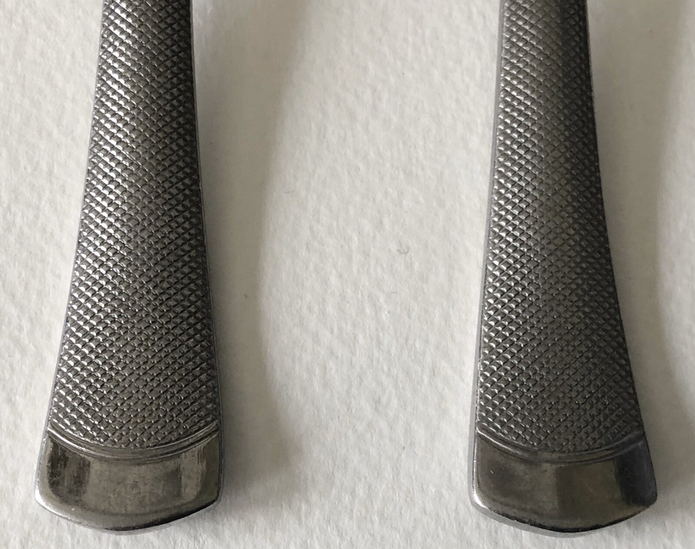 ARCOROC Stainless Steel Diamond Quilt Design Soup Spoon X3 Silverware Flatware