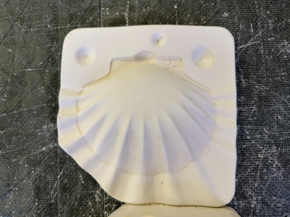 VINTAGE DUNCAN CERAMIC MOLD #DM-468A SHELL SOAP DISH