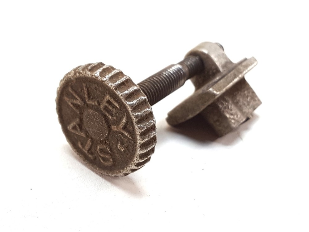 3608 Stanley No. 203; Frog