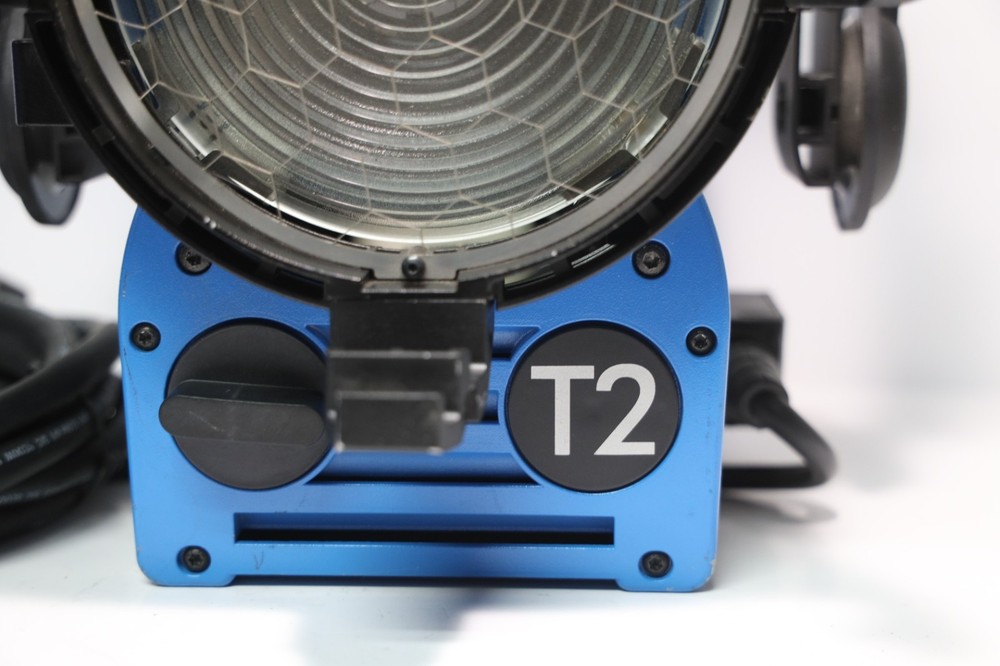 ARRI T2 2000W Tungsten Light, Great Condition