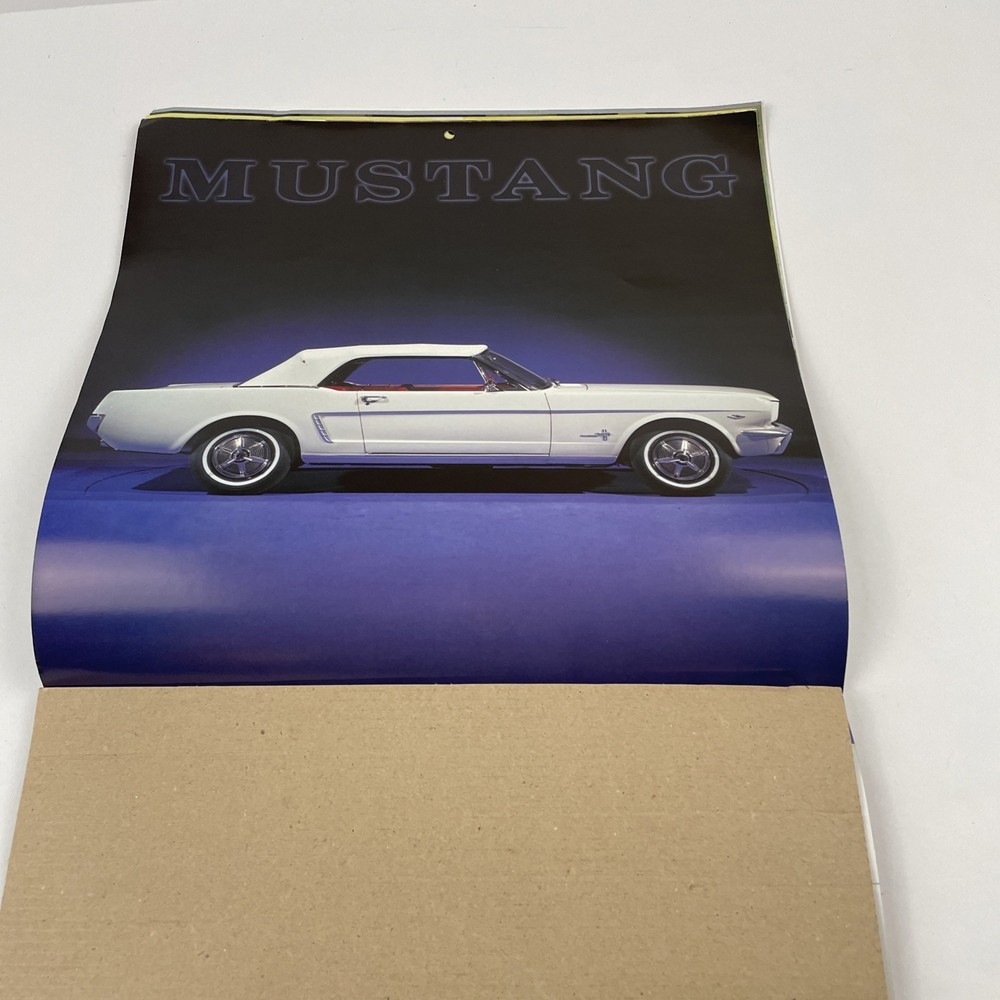 VINTAGE MUSTANGS - 2016 Wall Calendar