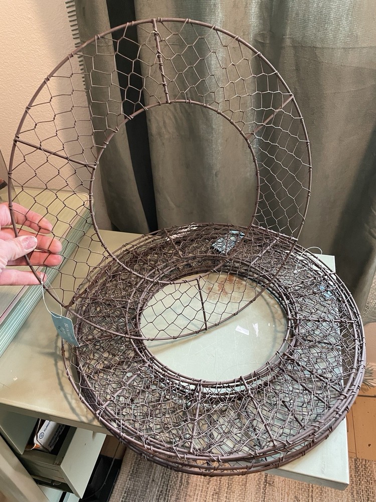Metal Wreath Forms Circle Chicken Wire 15"
