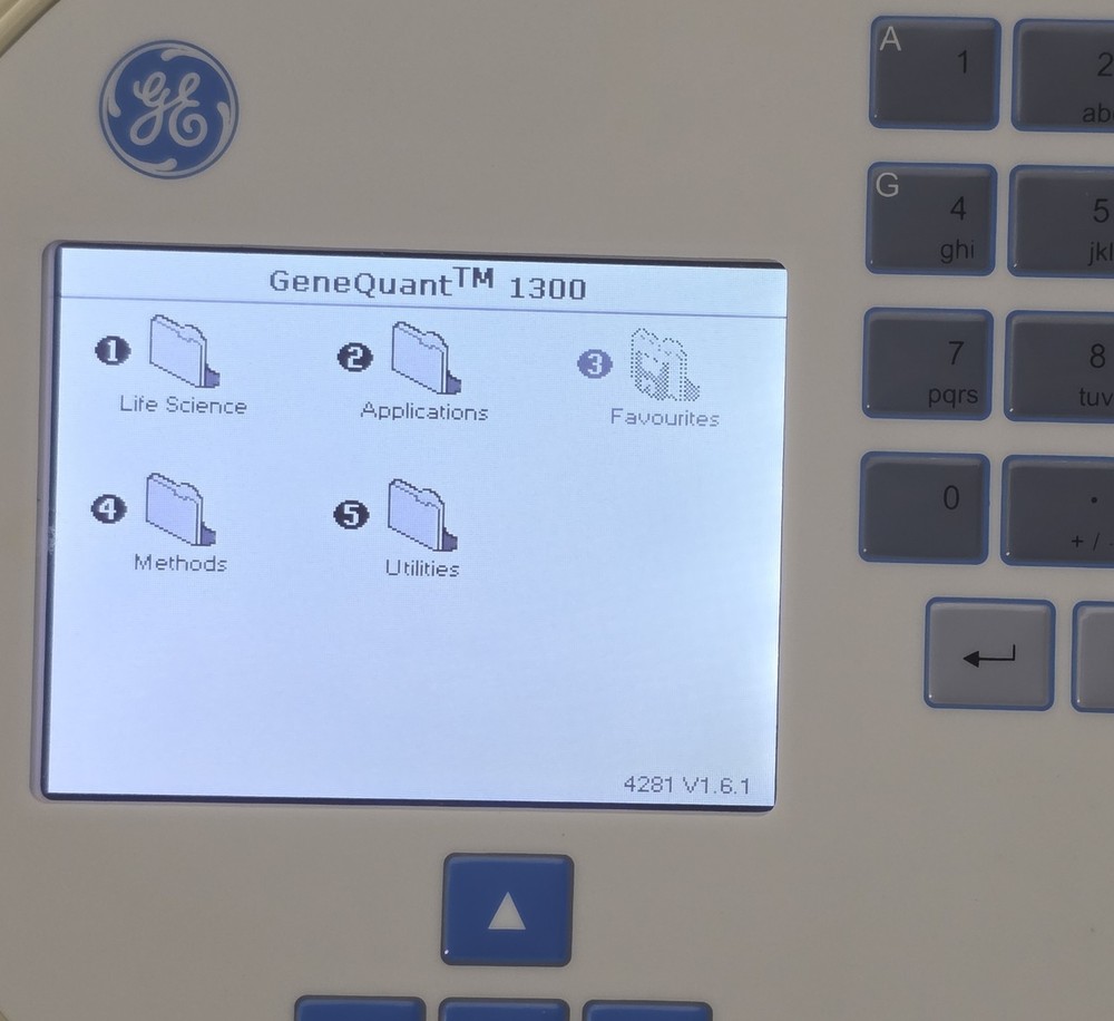 GE GeneQuant 1300 UV/Visible Spectrophotometer
