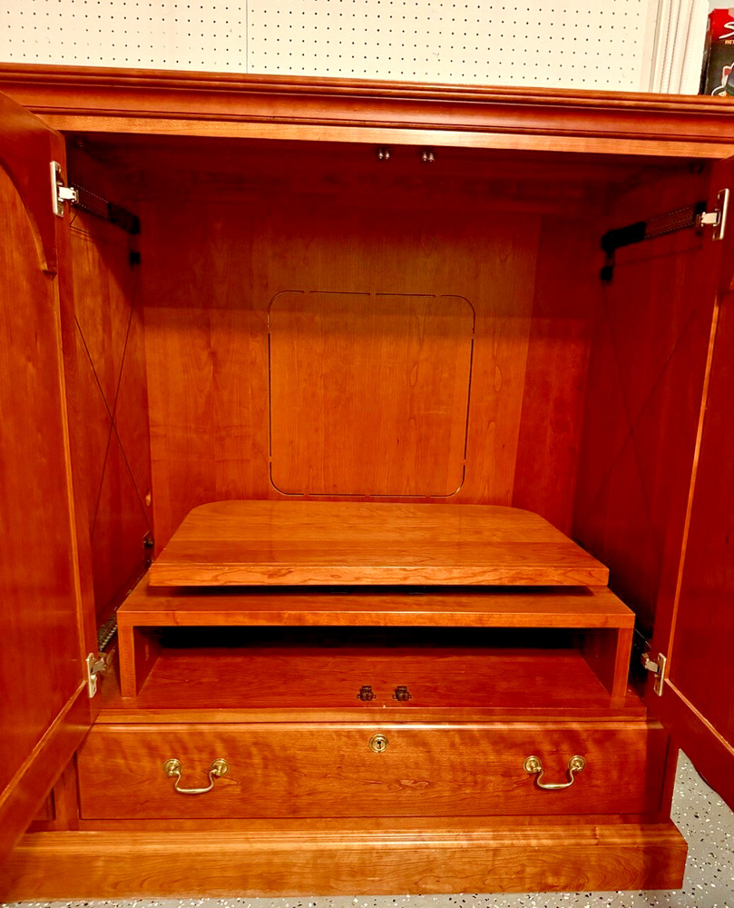 STICKLEY ENTERTAINMENT UNIT - Leopold Stickley original High quality
