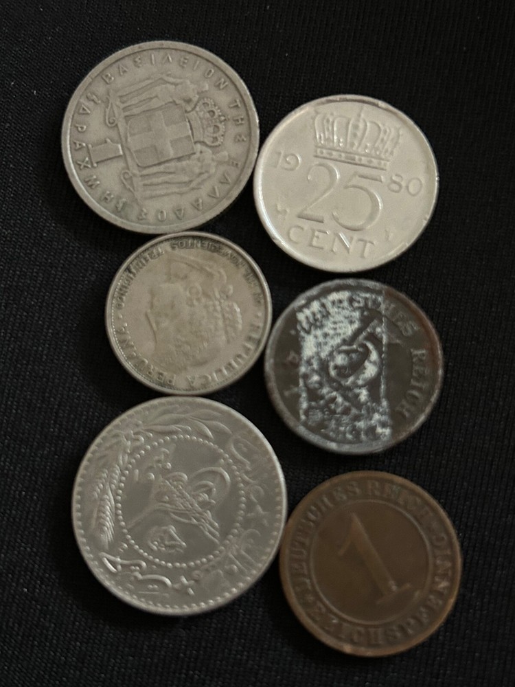 Mixed Lot of 50 Assorted Foreign Coins