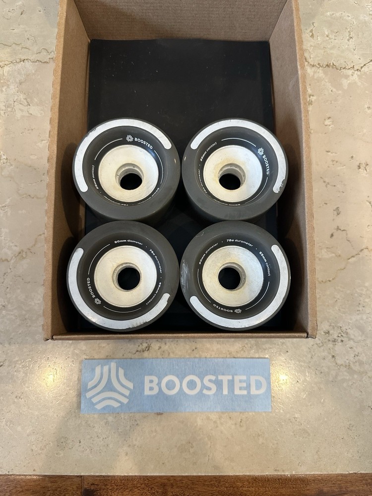 BOOSTED BOARD OEM 80MM LUNAR WHEELS X4