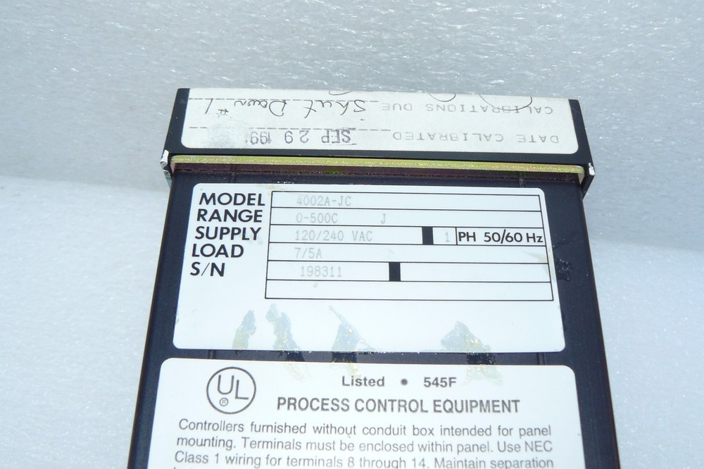 OMEGA 4002A-JC DUAL SETPOINT CONTROLLER