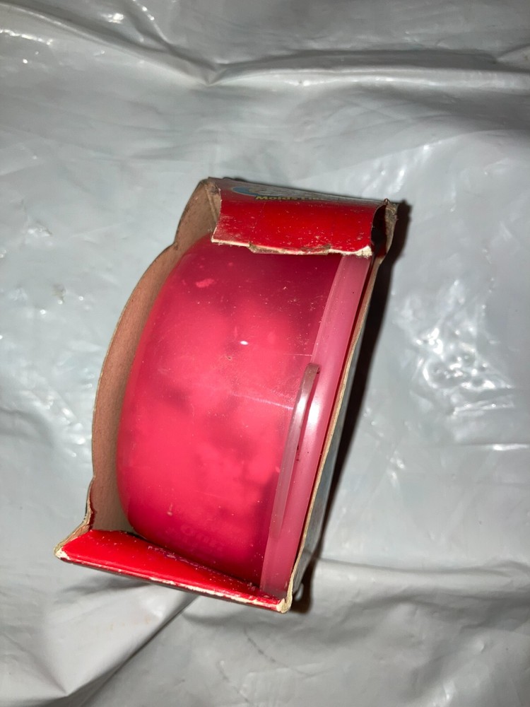 MOON SAND MOLDS LIKE DOUGH ROCKET RED SPIN MASTER SPINMASTER