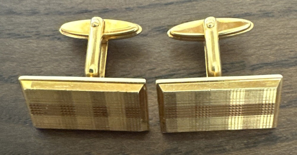 2 X Pair Retro Gold Tone Cut Etched Themed Rectangle Cufflinks