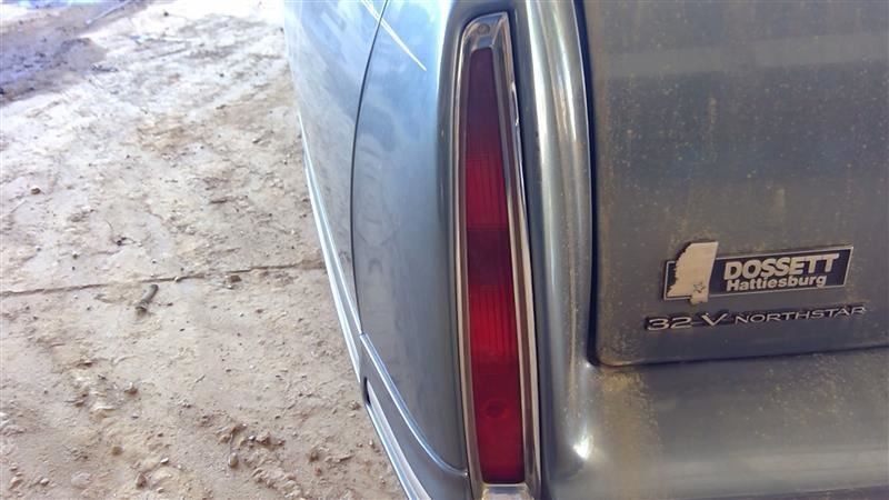 DEVILLE 1999 Fuse Box Cabin 6465