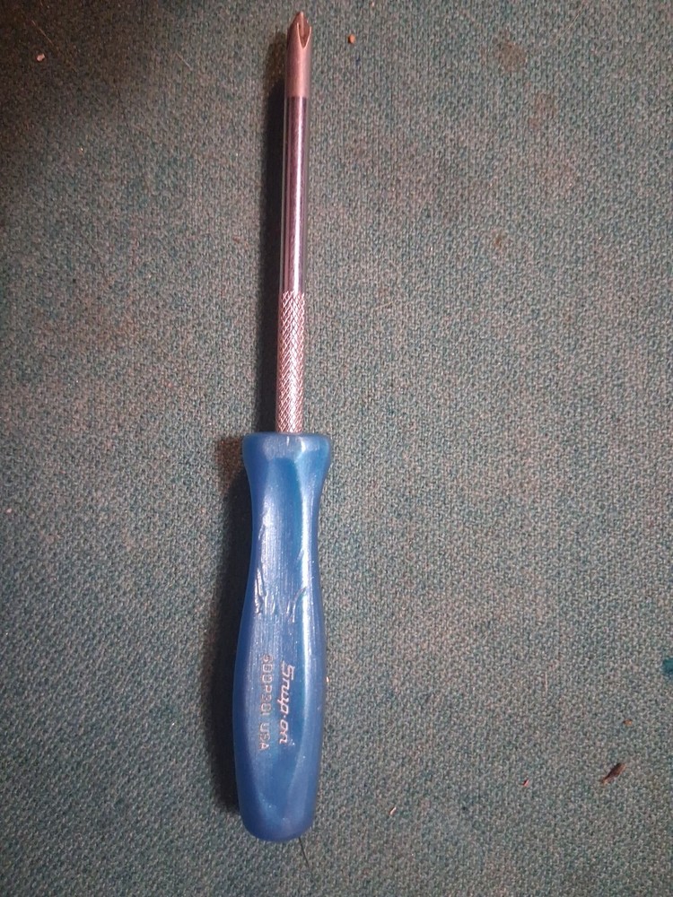 Snap-On Light Pearl Blue Handle Ph2 Screwdriver