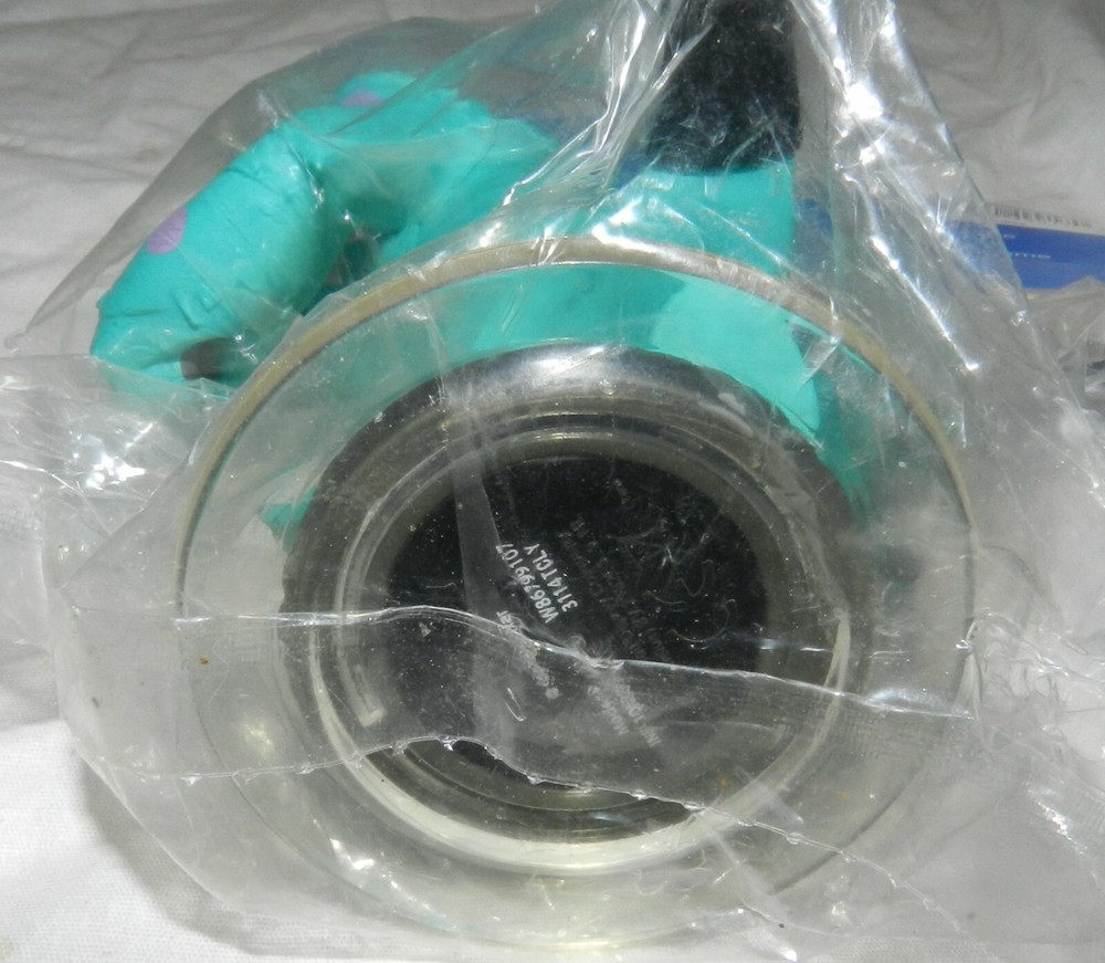 2 New in package Disney Infinity Interactive Game Figures, Scully + Mr Impossibl