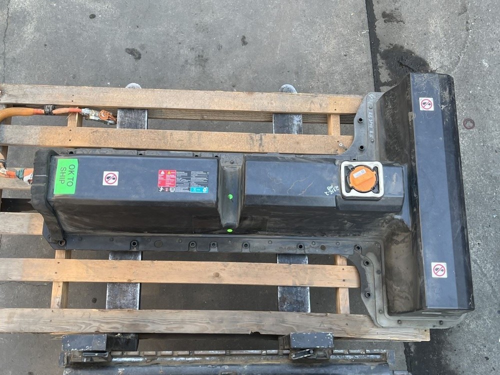 2017 CHEVROLET VOLT HYBRID BATTERY