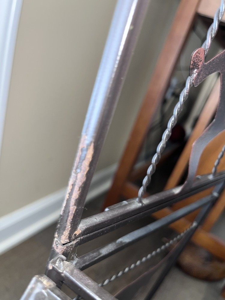 Black Metal Western-Themed Wall Decor corner panel foldable