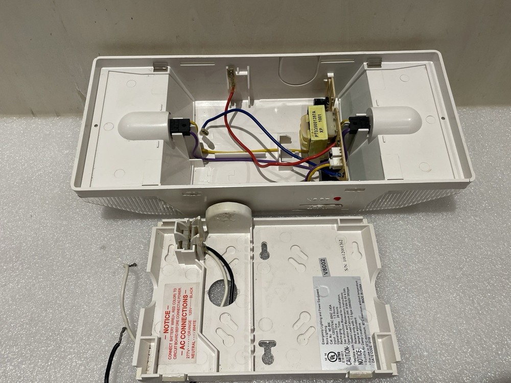Nora Lighting NE-806 Fixed Optics Emergency Light