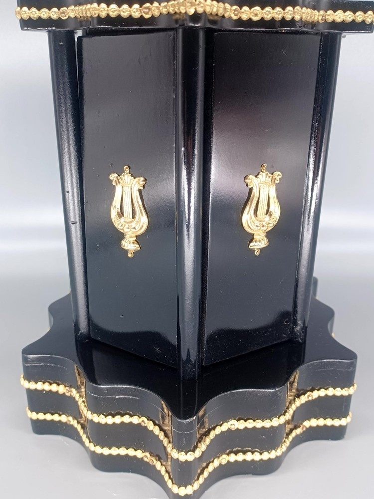 cigarette case