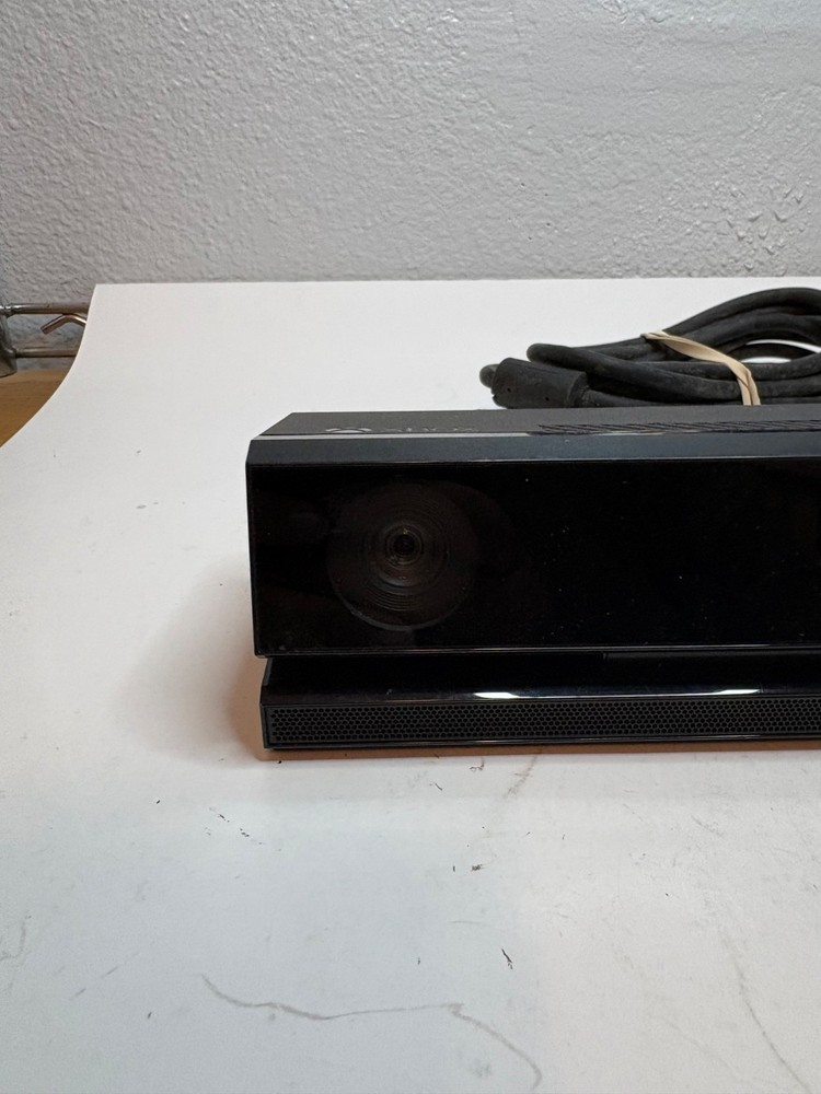 Microsoft Xbox One Kinect Motion Sensor Black Model 1520