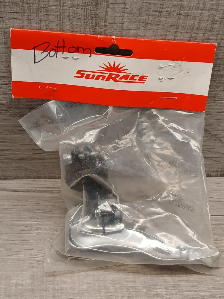 SunRace Front Derailleur 6/7 Speed Bottom Pull 31.8mm Triple FDM-2A Chrome