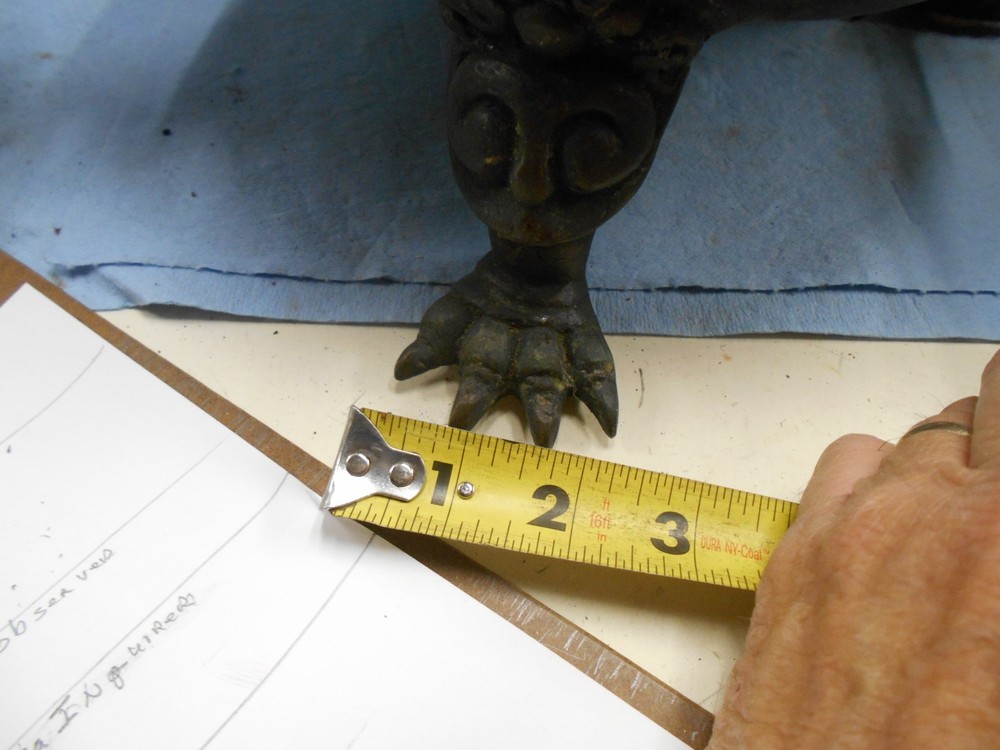 Chinese Large Cencer Cast Bronze with Gate mark bottom 12 Lbs.