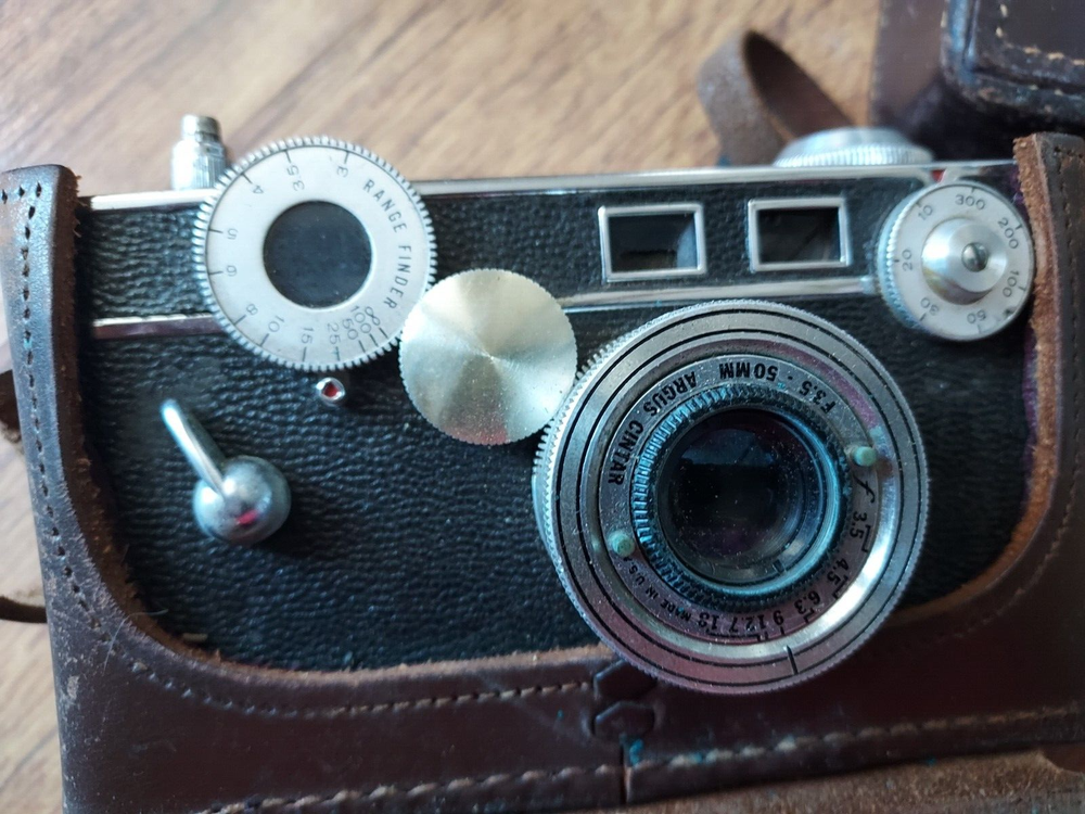 Vtg Argus Cintar 50mm Camera + Weston Universal Exposure Light Meter NOT TESTED