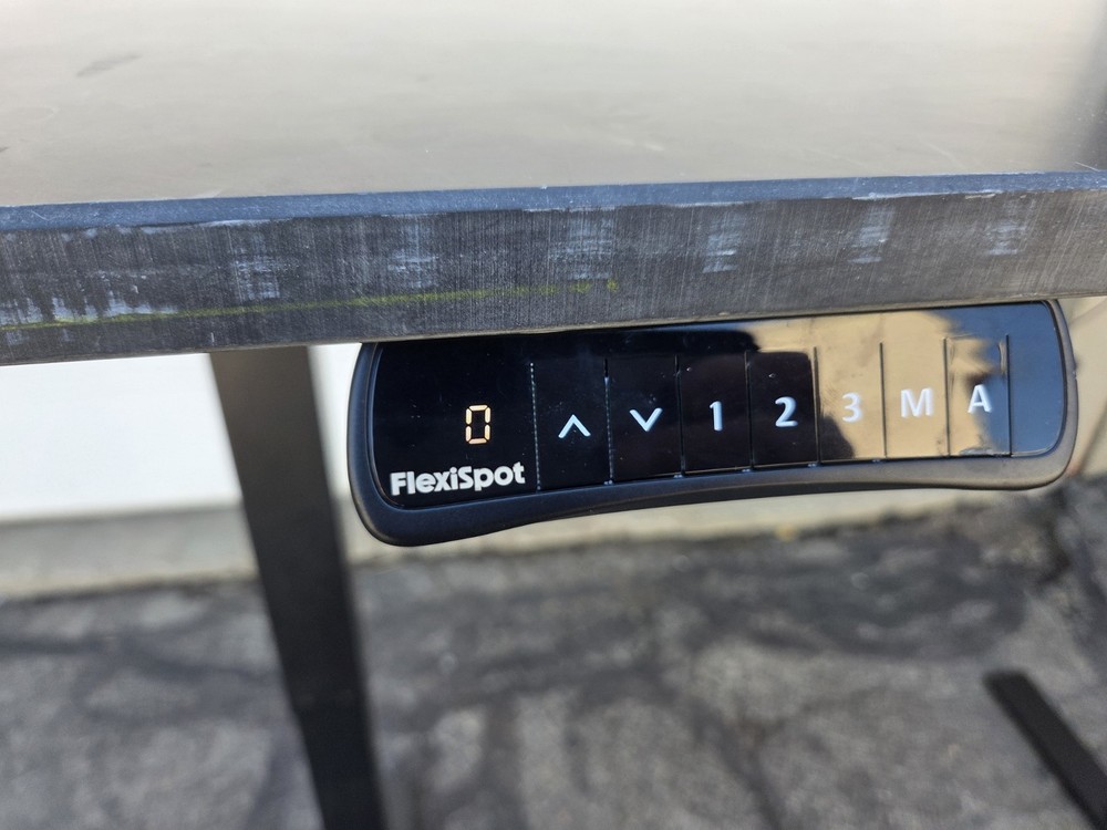 Flexispot Adjustable Workbench, 62"x32", 600 Lb. Capacity, Phenolic Top, Used