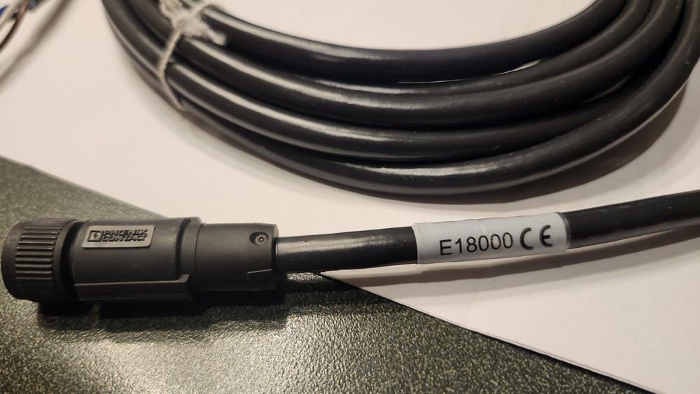 EFECTOR #E18000Single End Cordset, 4-Pole, Female, Single Keyway