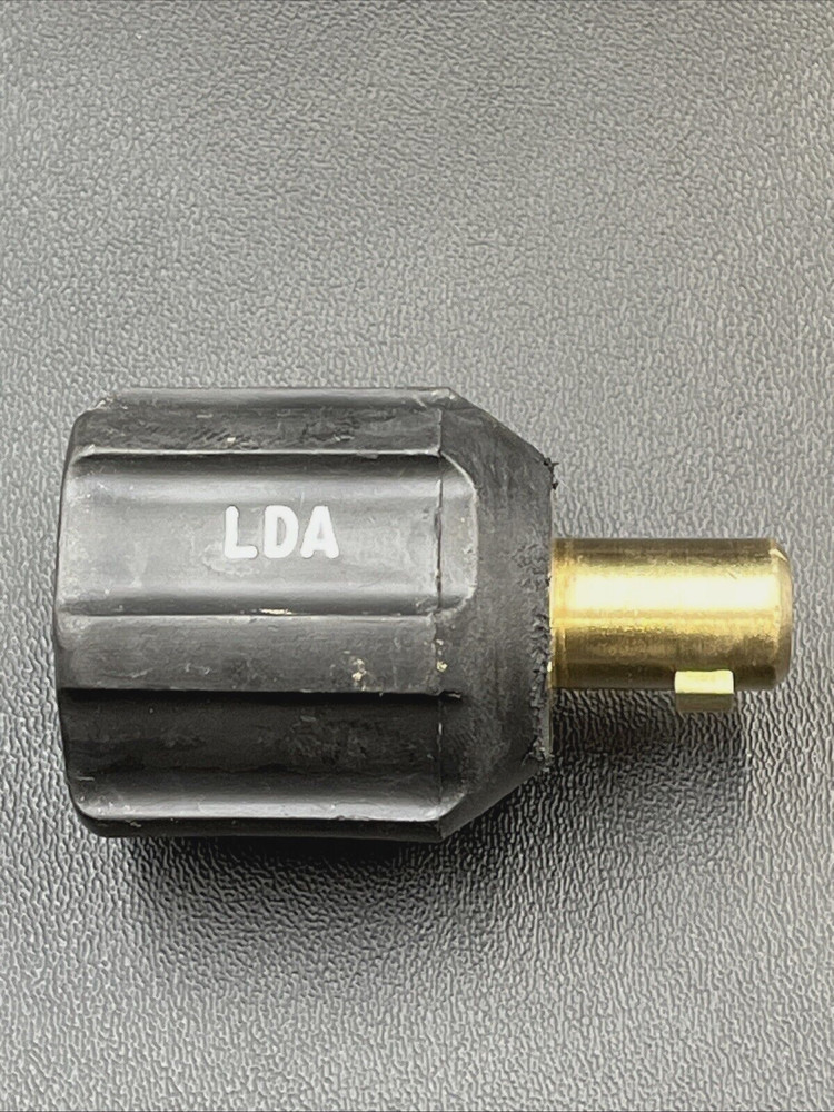 Lenco LDA Adapter Black (D)