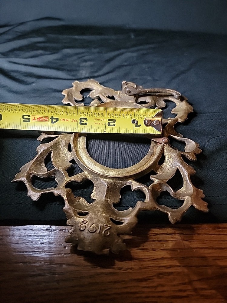 Victorian Mirror / Picture Frame ~ Gilded bronze ~ foliage ~ READ DESCRIPTION