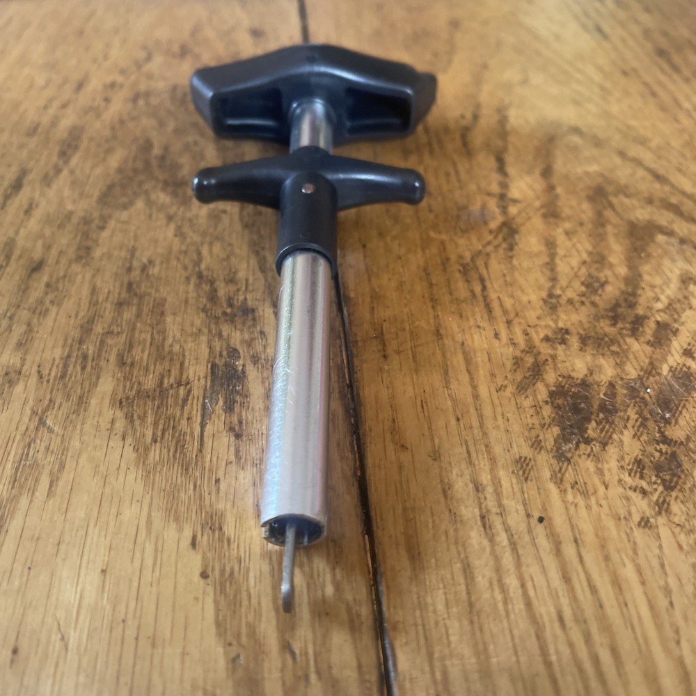 Fish Hook Remover Puller Detacher T-Handle Extractor Fishing Tackle Easy Tool