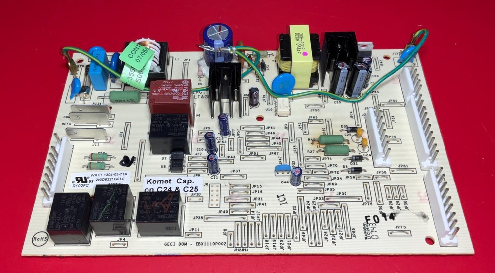 GE Refrigerator Control Board - Part # 200D6221G014