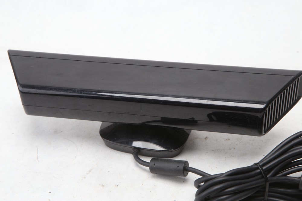 Microsoft 1414 Xbox 360 Kinect Sensor Bar Only - Black - Tested Working L22