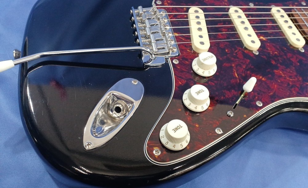 Moon ST Type Electric Guitar Black Used