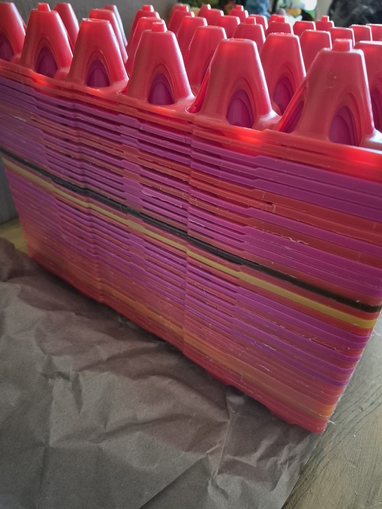 35 Used Plastic Egg Flats Holds 30 Per Flat.