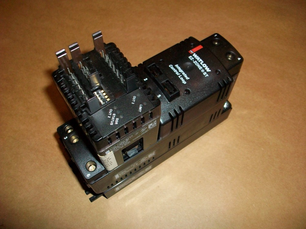 Watlow EZ Zone Integrated Loop Control STDL-F2MG-BAAA