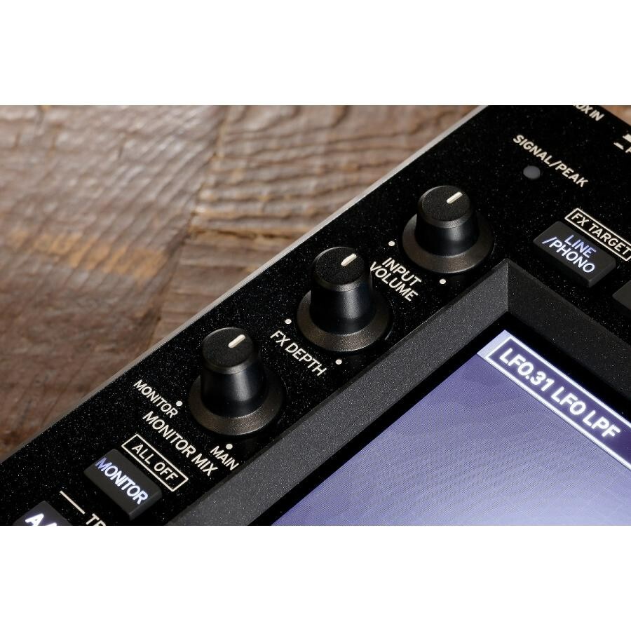 KORG KAOSS Replay Dynamic Effect / Sampler All-in-One DJ Performance