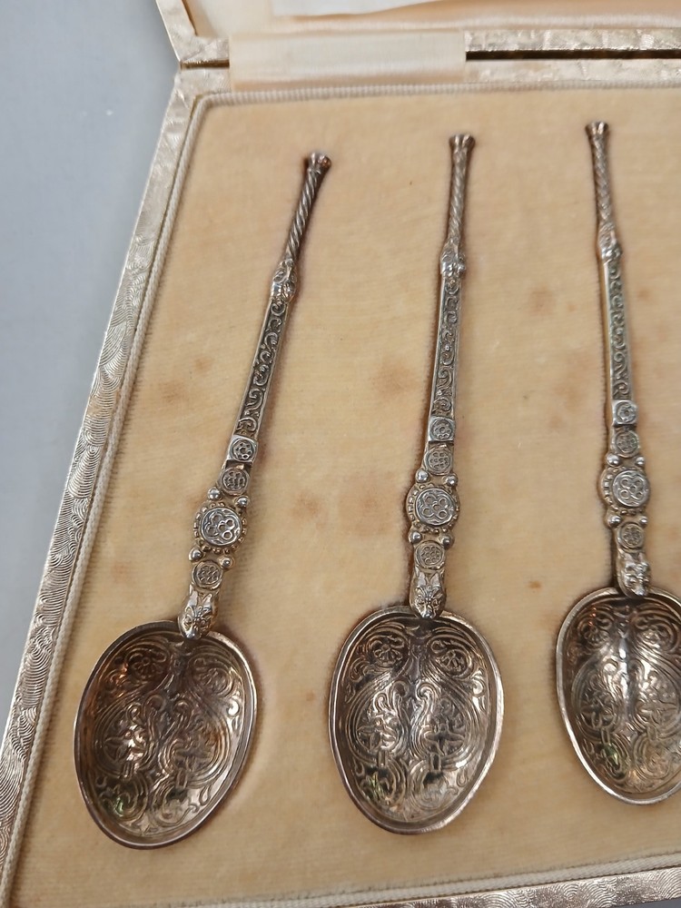 1937 King George VI Queen Elizabeth II Anointing Solid Silver/ Gilt 6 Spoon Set