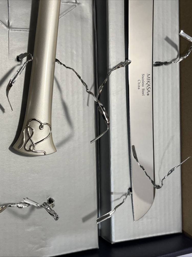 Mikasa Silver Plated Wedding Cake Server Set