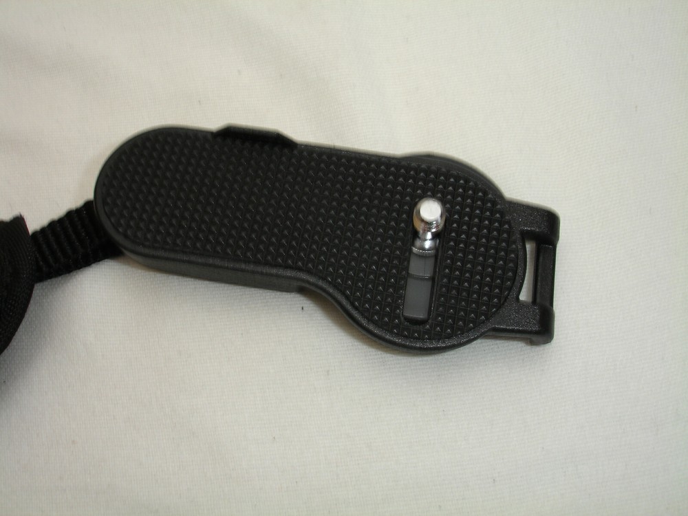 G. Grip LH camera strap , Japan