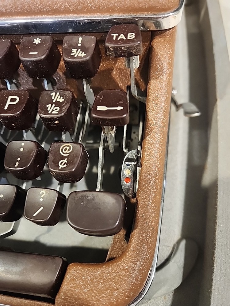 1950's Olympia SM3 Deluxe Typewriter Time Capsule