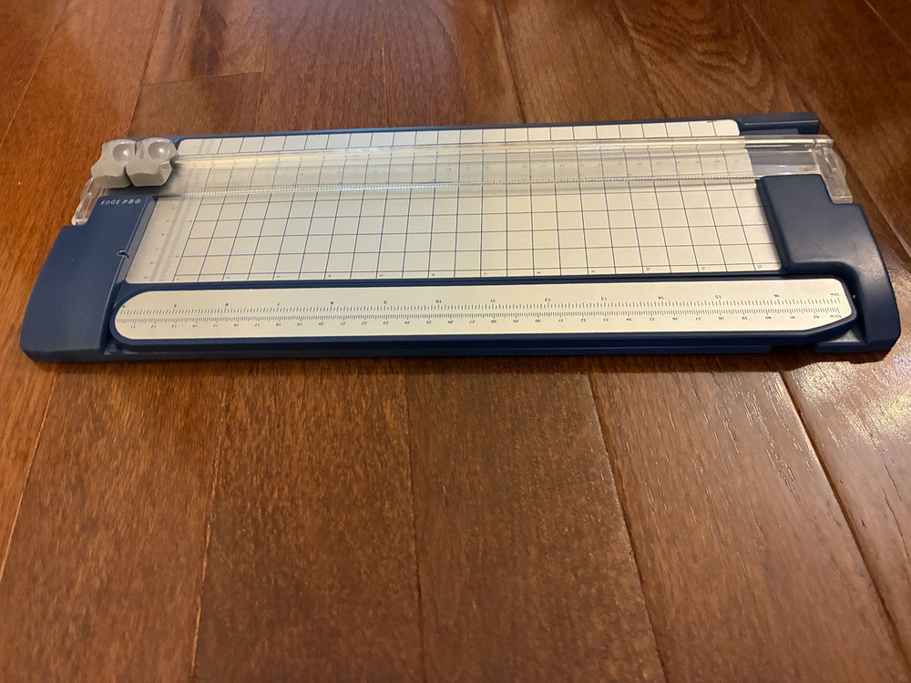 Edge Pro Manual Paper Cutter, Tested, with Extra Blade