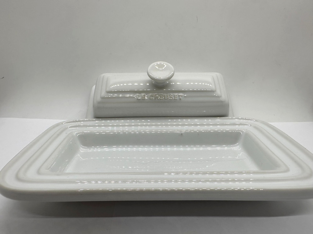 Le Creuset Butter Dish White Stoneware Rectangular Dish Retired (READ)