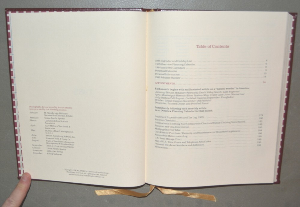 1985 Planning Calendar book - leather bound - unused